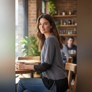 oSo Casuals Gray Lace Trim Blouse Sz S